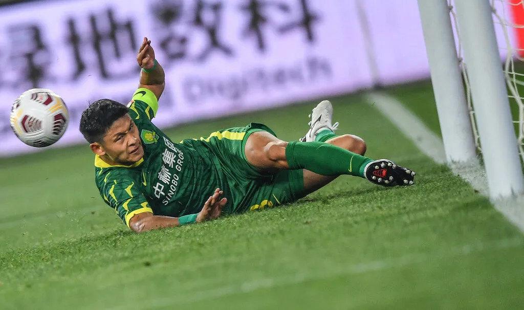 关于新疆广汇内部会议纪要流出：赛后伤情更新，中超使命明确，训练强度明显提升的信息